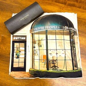 Oliver Peoples hard glasses case and lens cleaning cloth